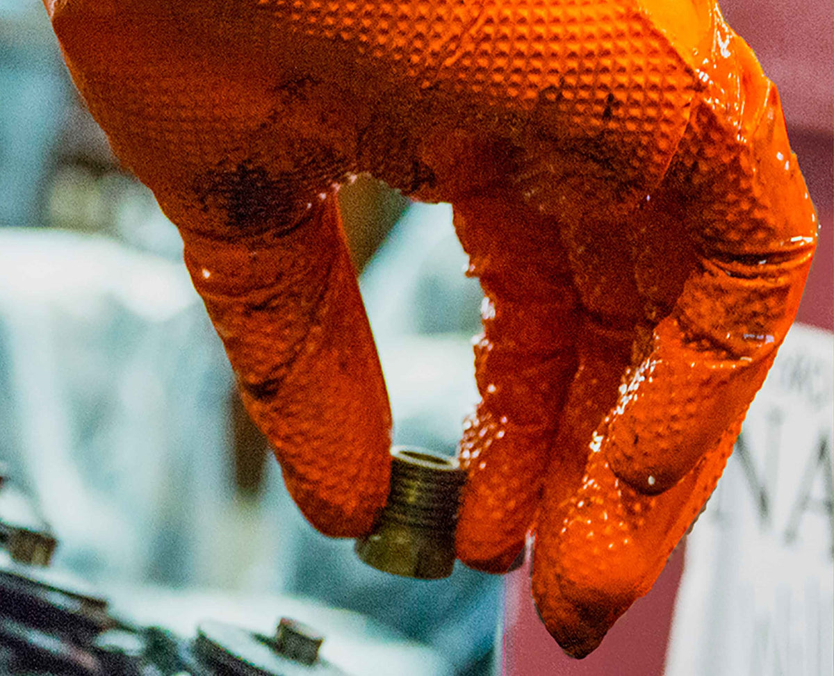 Gloveworks [GWON] Heavy Duty 8 Mil Nitrile Disposable Gloves with Rais
