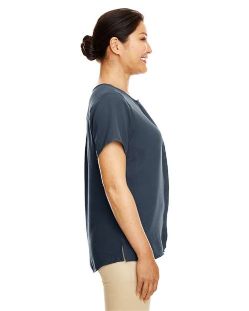 Devon & Jones Women's Perfect Fit™ Crepe Blouse DP612W
