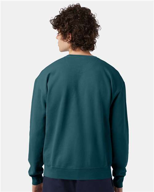 Champion Garment-Dyed Crewneck Sweatshirt CD400