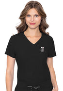 Med Couture One Pocket Tuck-In Top. Item MC2432 in MC INSIGHT Collection. Live Chat for Bulk Discounts.