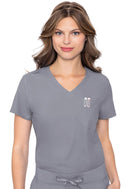 Med Couture One Pocket Tuck-In Top. Item MC2432 in MC INSIGHT Collection. Live Chat for Bulk Discounts.