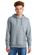 The North Face ®  Sleeve Logo Pullover Hoodie NF0A8AU0