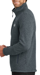 The North Face [NF0A3LH7] Sweater Fleece Jacket. Live Chat For Bulk Discounts.
