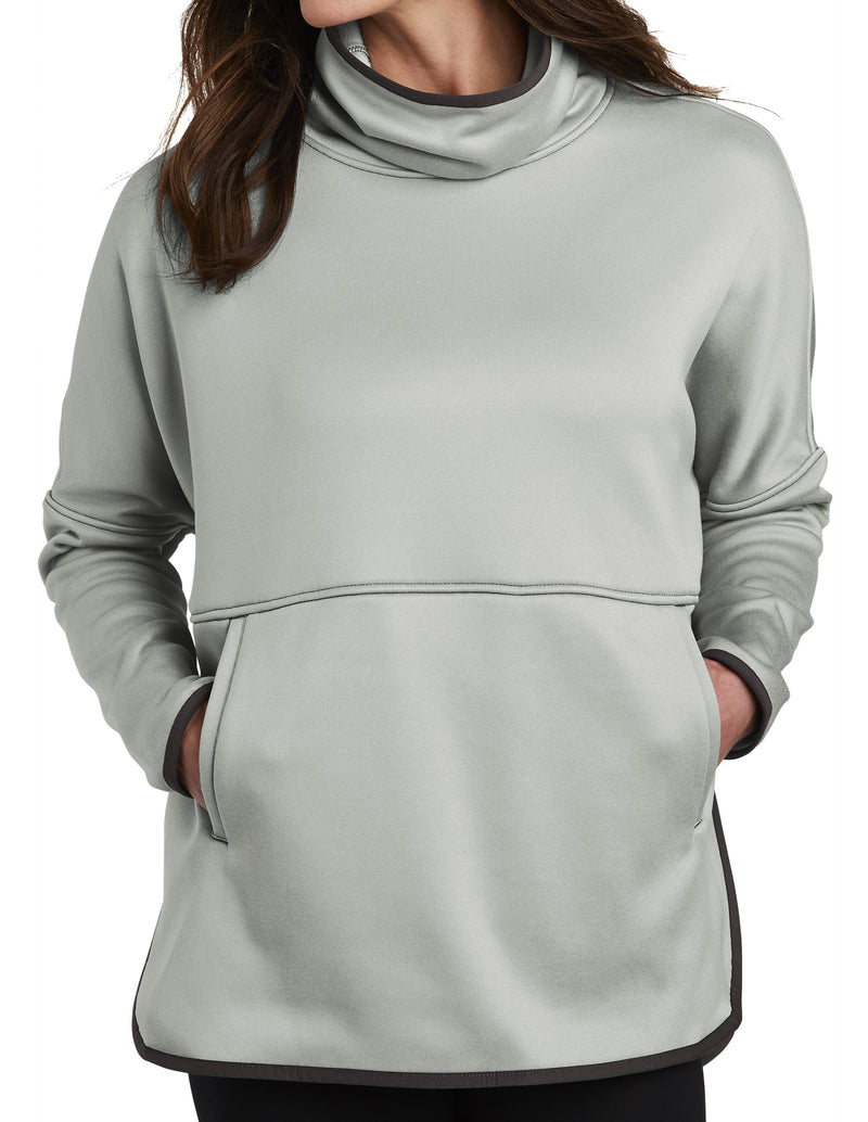 The North Face [NF0A3SEF] Ladies Canyon Flats Stretch Poncho. Live Chat For Bulk Discounts.