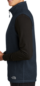The North Face [NF0A47FA] Sweater Fleece Vest. Live Chat For Bulk Discounts.